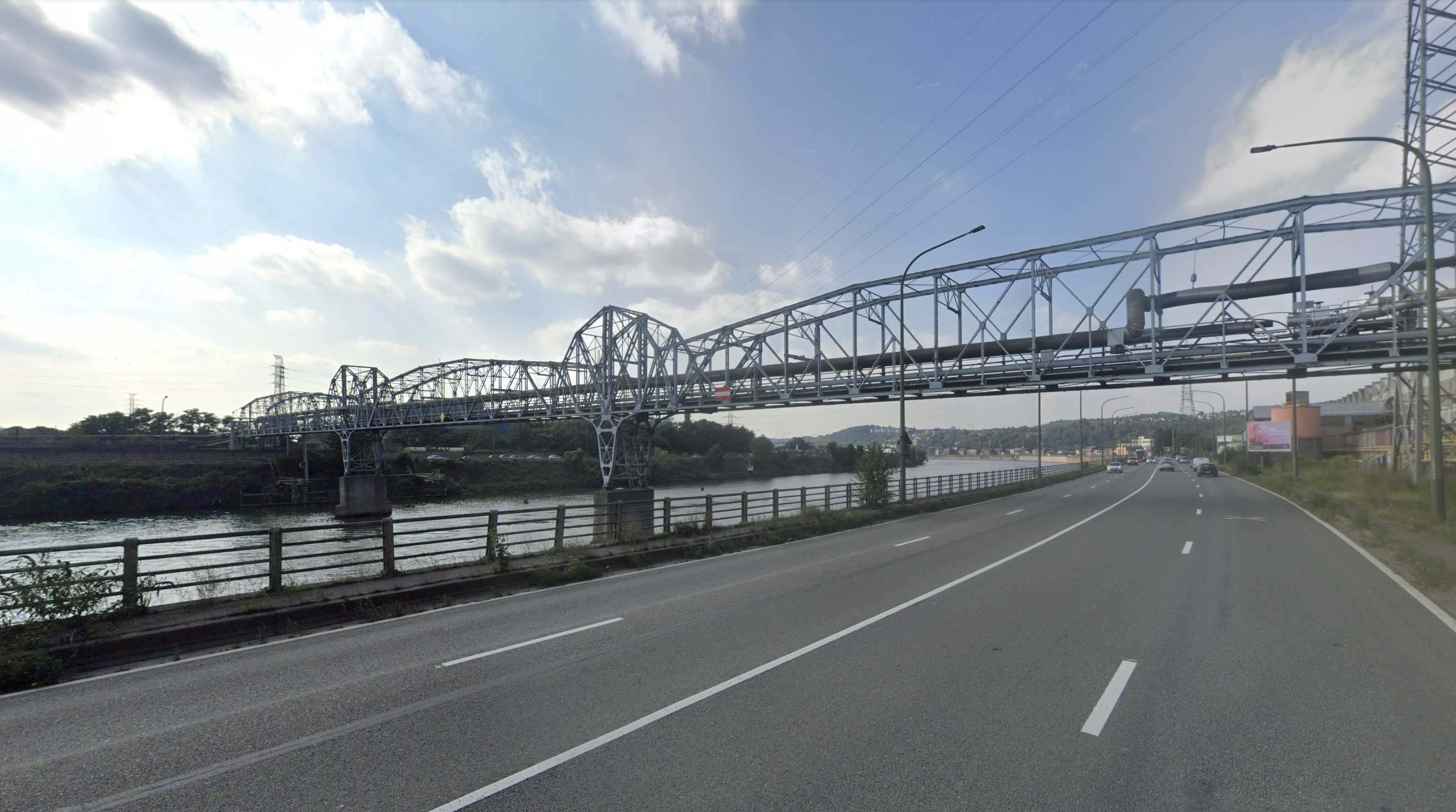 Pijp brug Tilleur