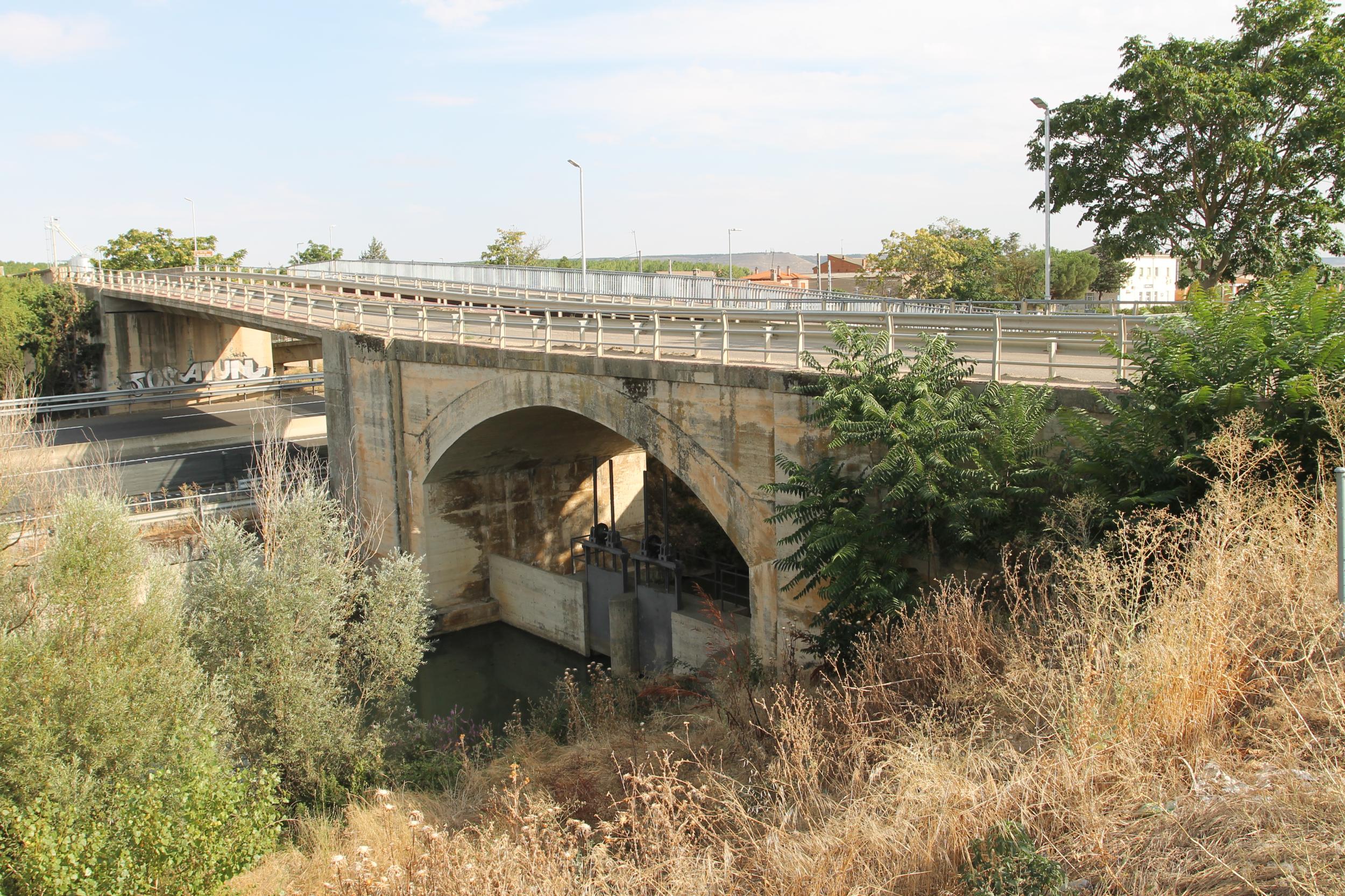 Puente de Dueñas 